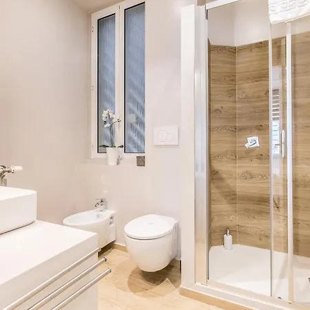 Principe Umberto - Stazione Termini 아파트 *